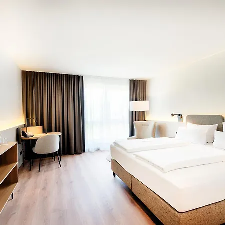 Welcome Center Hotel 4*