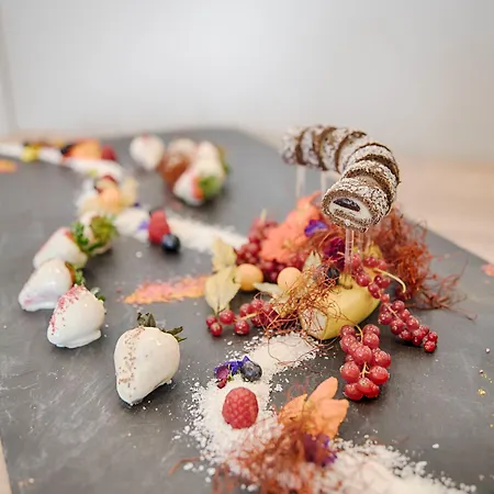 Hotel Welcome Center