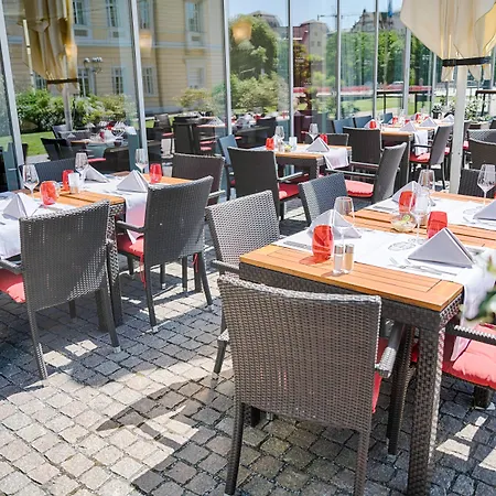 Hotel Welcome Center