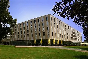 Welcome Center 4* Darmstadt