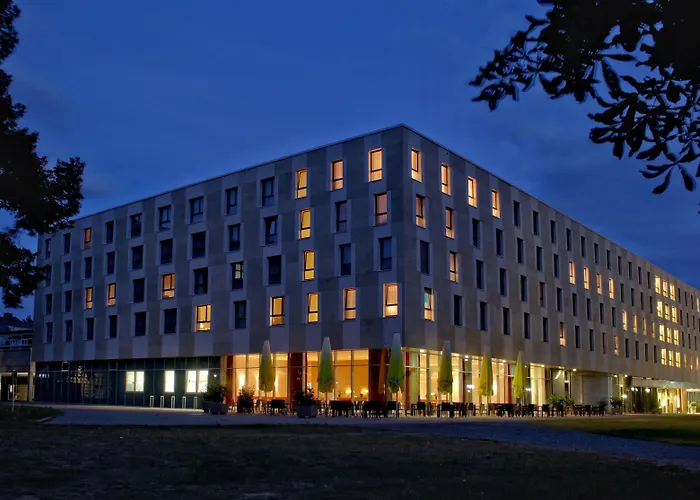 Welcome Center Отель 4*