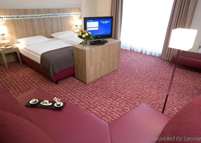 Отель Welcome Center 4*